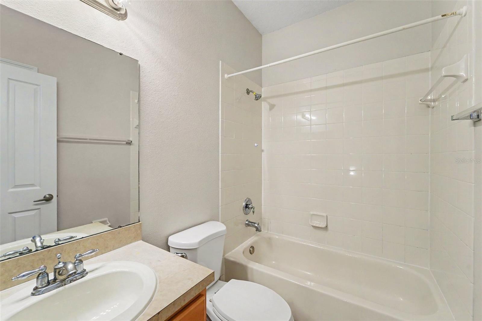 11504 FOUNTAINHEAD DR — photo 12
