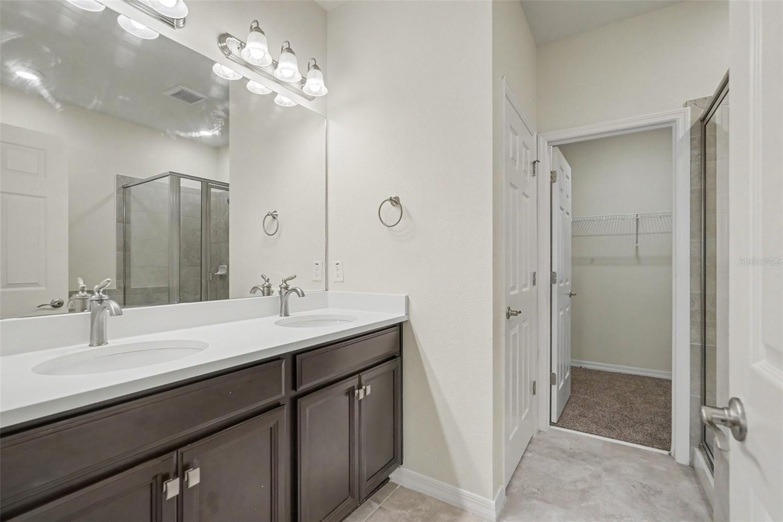 2886 GRAND KEMERTON PL — photo 8