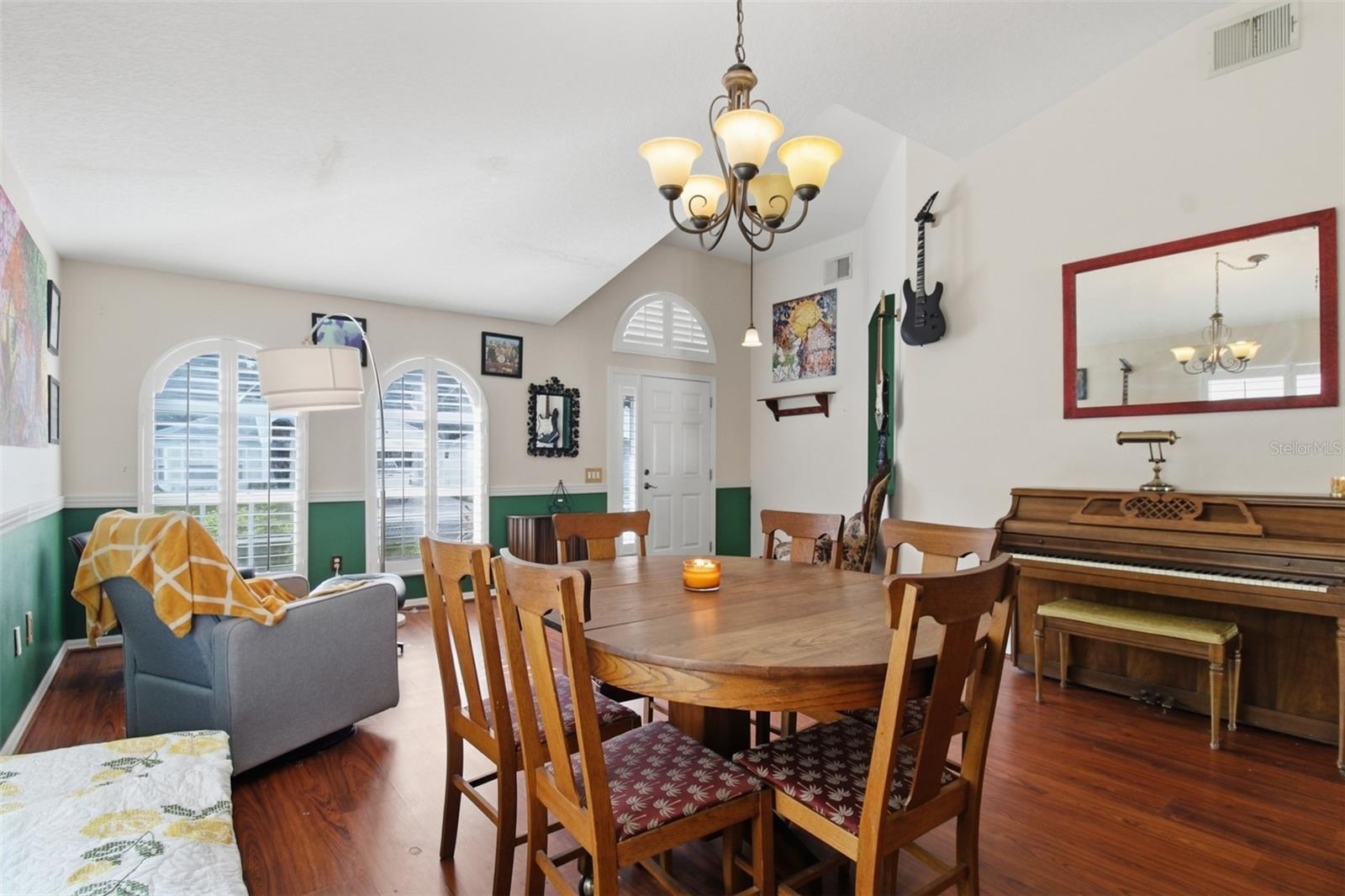 4716 BARCHETTA DR — photo 2