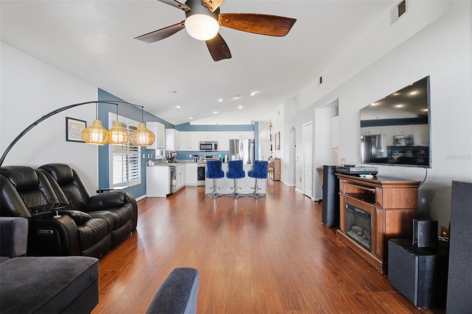 4716 BARCHETTA DR — photo 16
