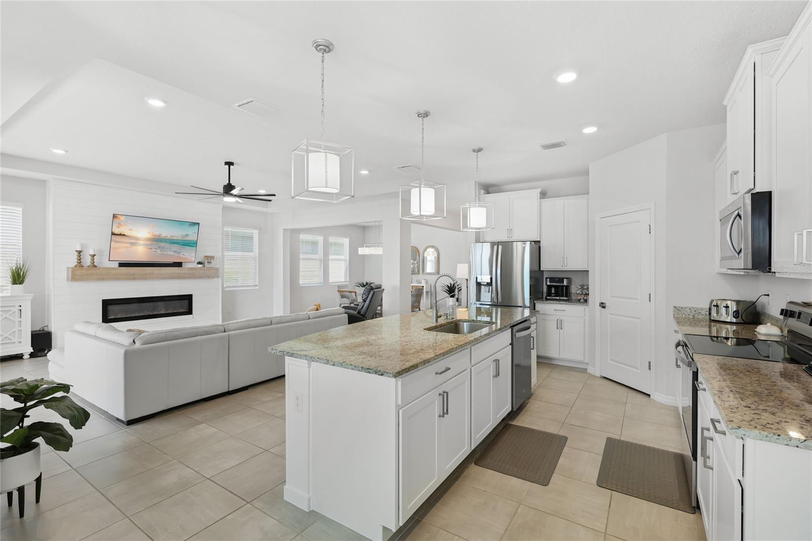 502 158TH ST E — photo 15