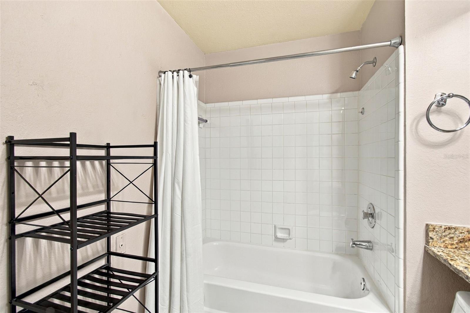 816 NORMANDY TRACE RD — photo 29