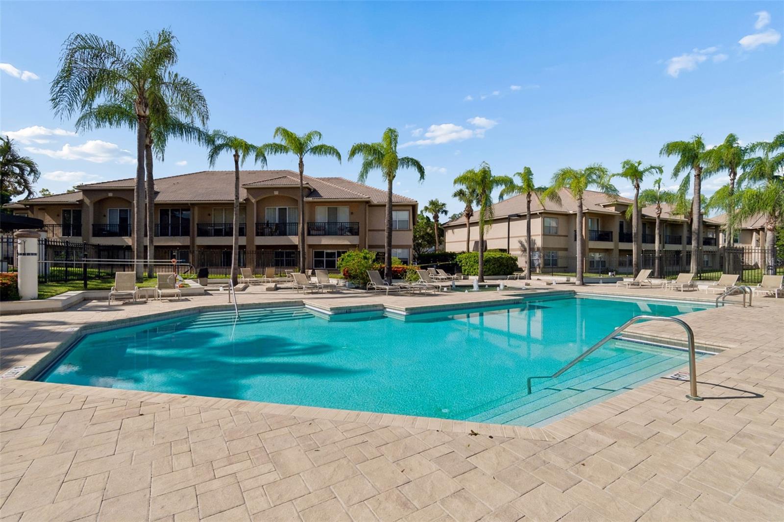816 NORMANDY TRACE RD — photo 46
