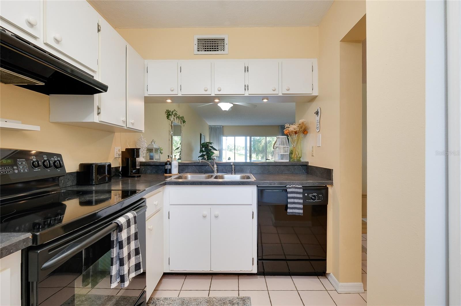 408 CERROMAR CIR S #132 — photo 12