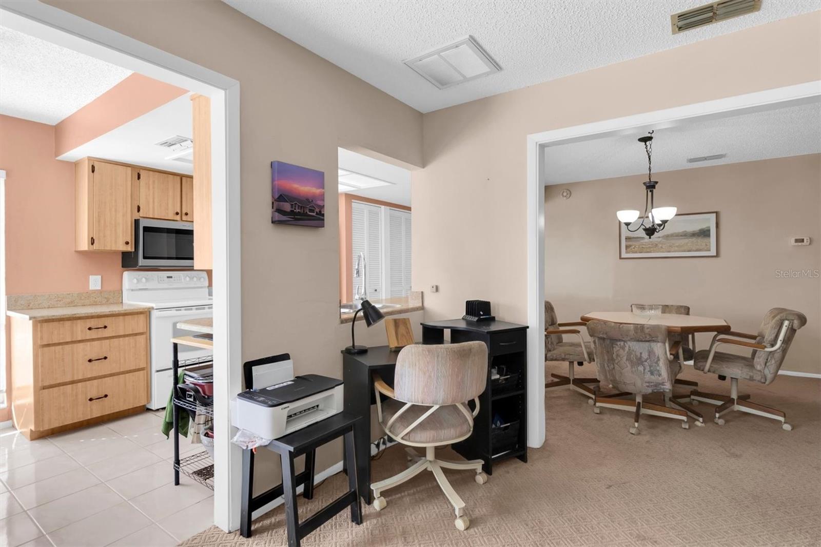 4704 TIBURON DR — photo 14