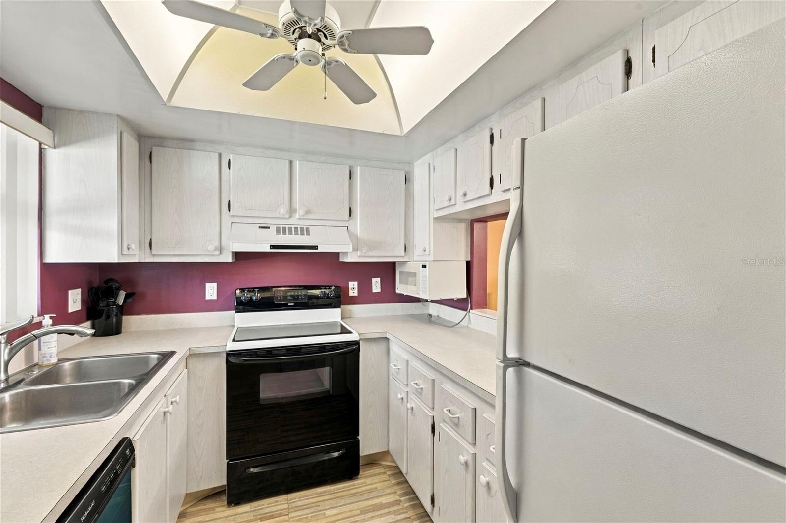 2400 WINDING CREEK BLVD #3-202 — photo 6