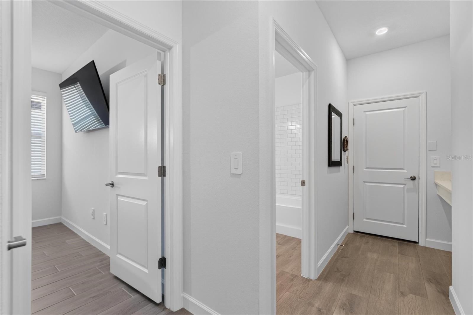 17127 HOLLY WELL AVE — photo 27