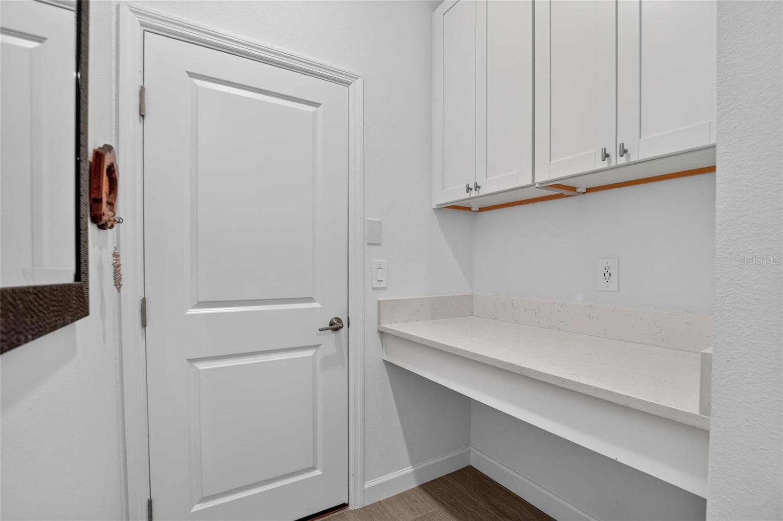 17127 HOLLY WELL AVE — photo 33