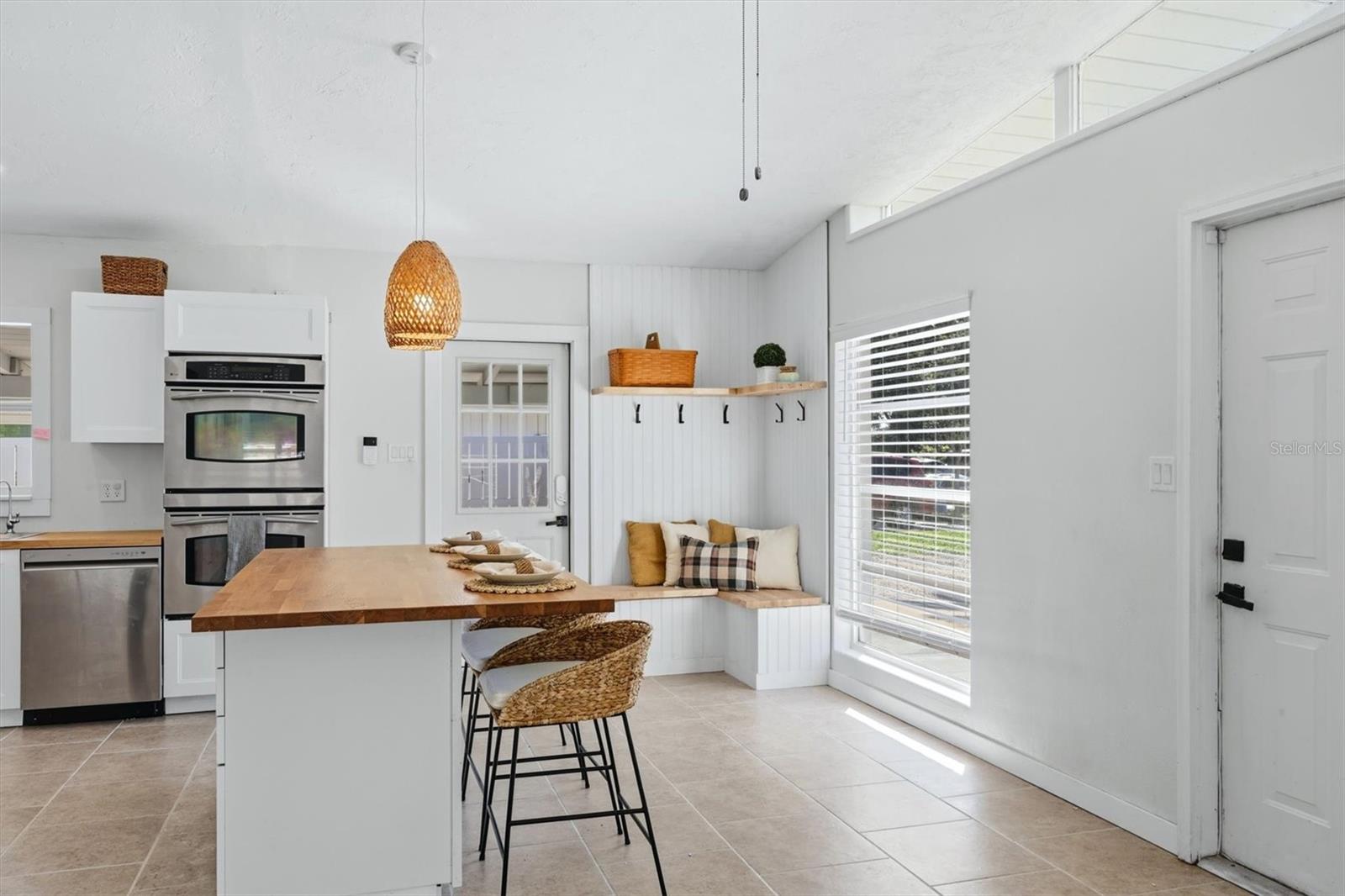 2821 BAY ST — photo 10