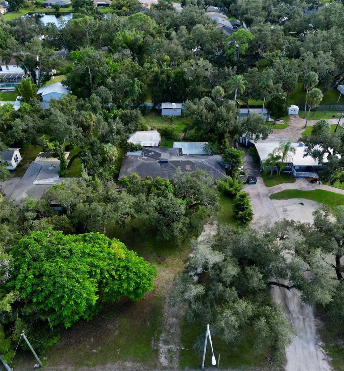 4050 FRUITVILLE RD — photo 4