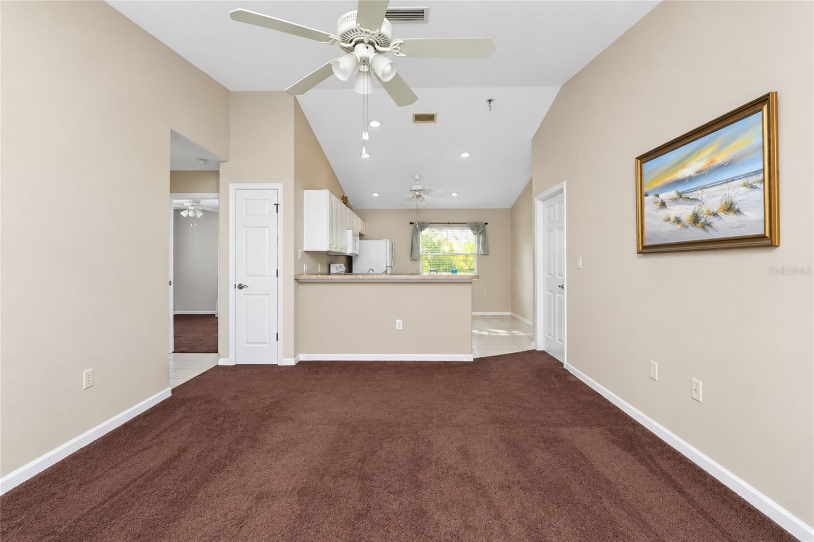 861 POINCIANA RD — photo 8