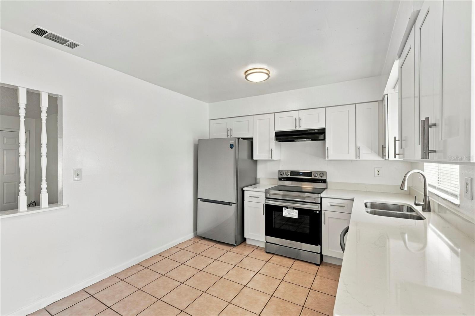 8527 GOLD RIDGE CIR — photo 17