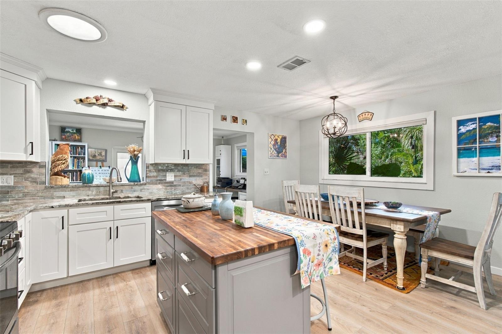 395 GEORGIA AVE — photo 14