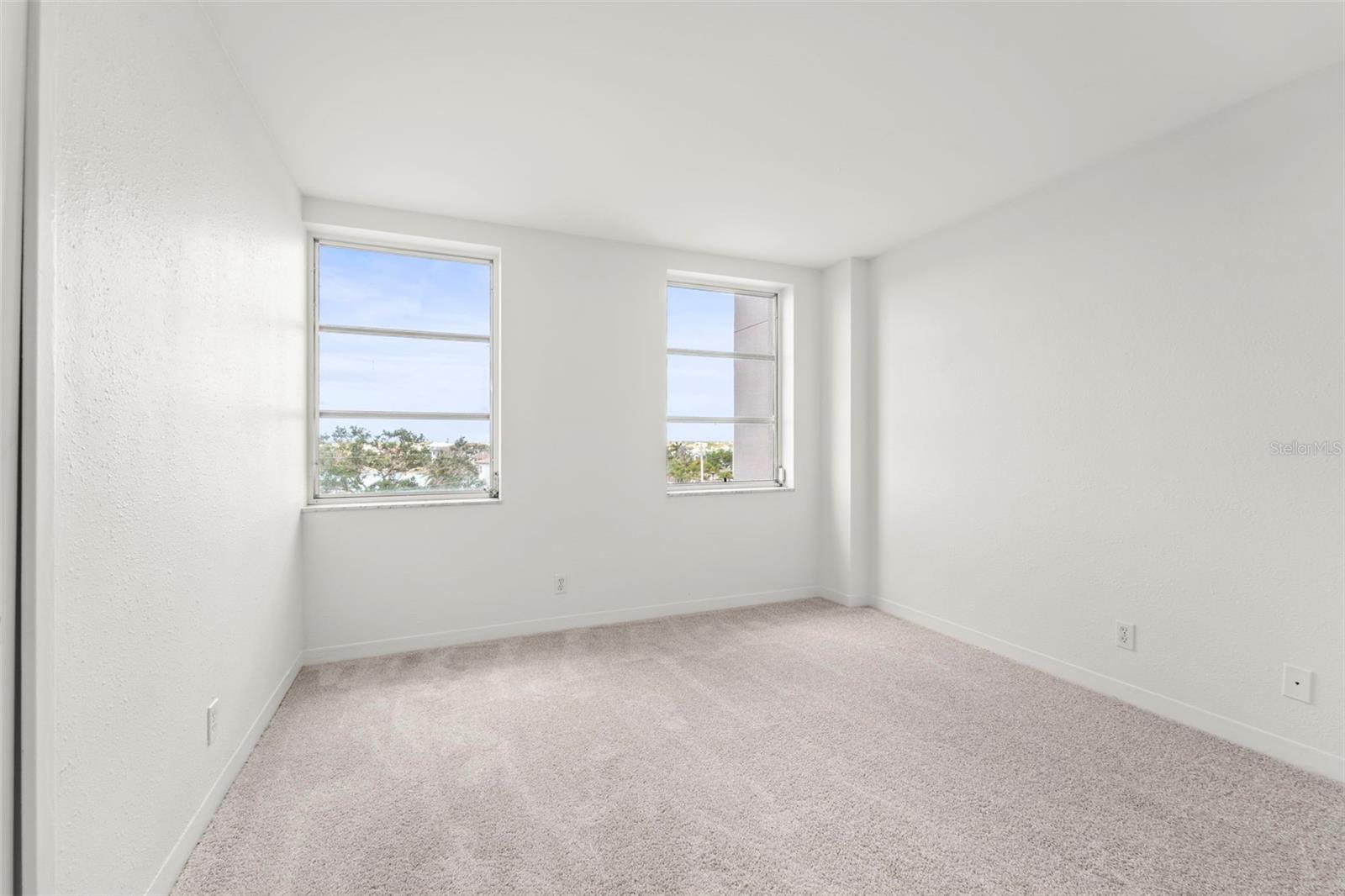10355 PARADISE BLVD #403 — photo 24