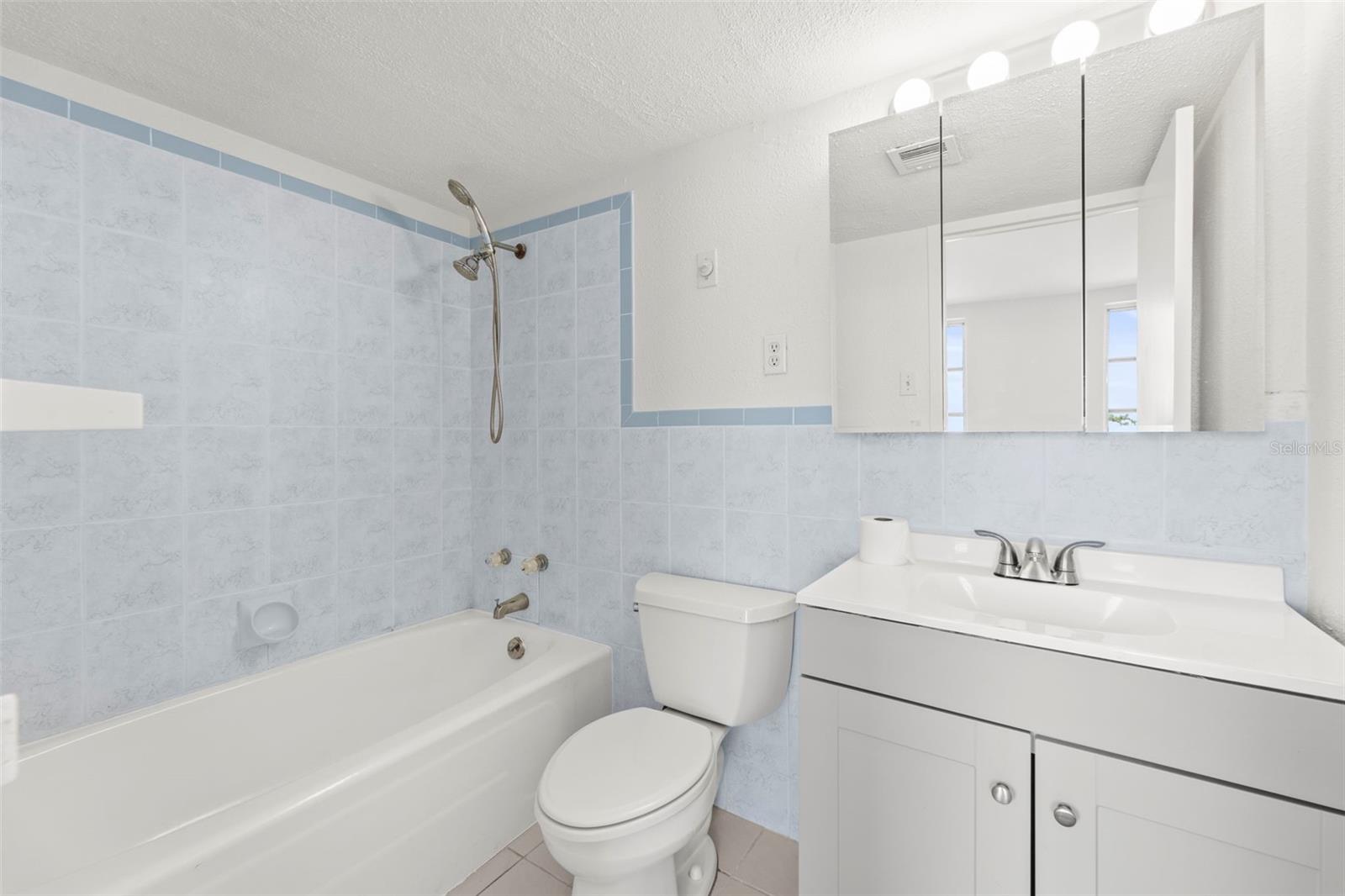 10355 PARADISE BLVD #403 — photo 27