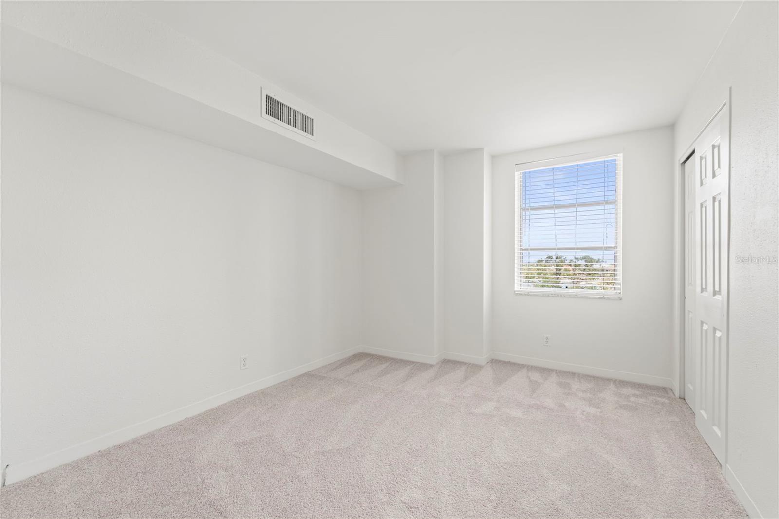 10355 PARADISE BLVD #403 — photo 29