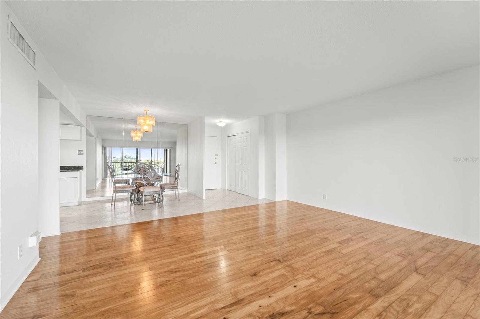 10355 PARADISE BLVD #403 — photo 14