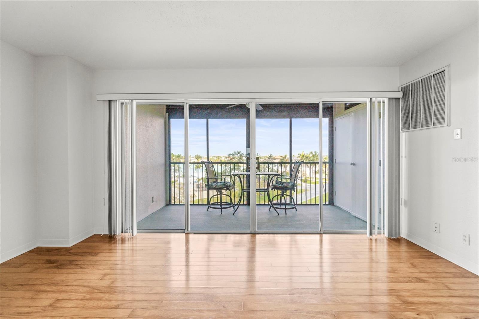 10355 PARADISE BLVD #403 — photo 7