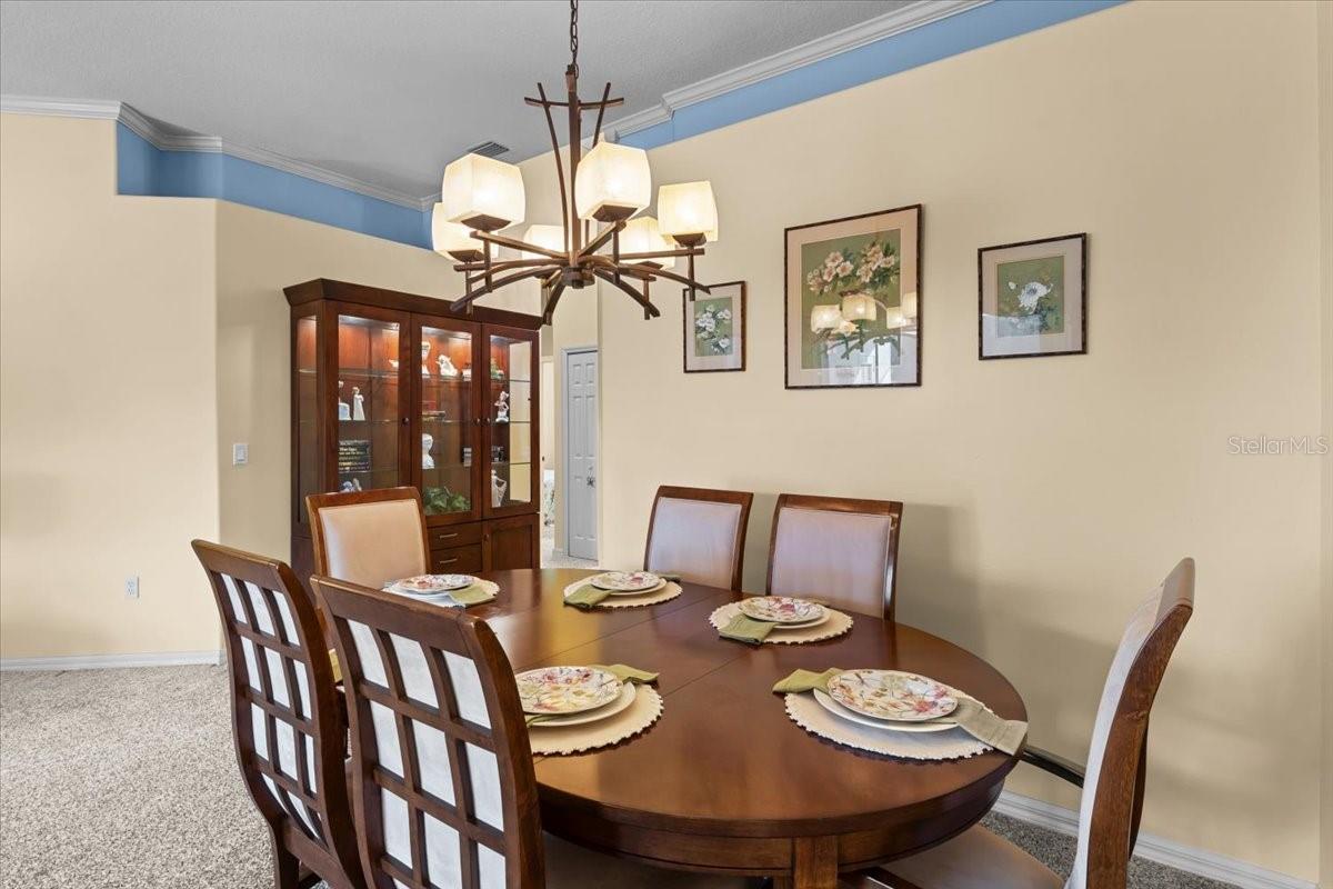 3211 WOODLAND FERN DR — photo 10