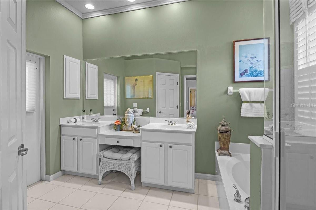 3211 WOODLAND FERN DR — photo 27