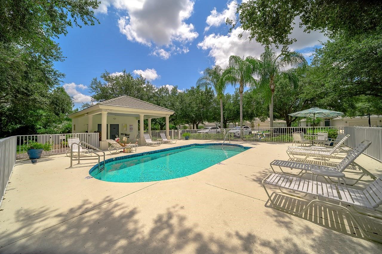 3211 WOODLAND FERN DR — photo 53