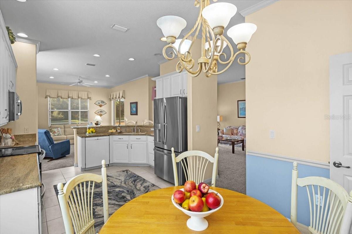 3211 WOODLAND FERN DR — photo 16
