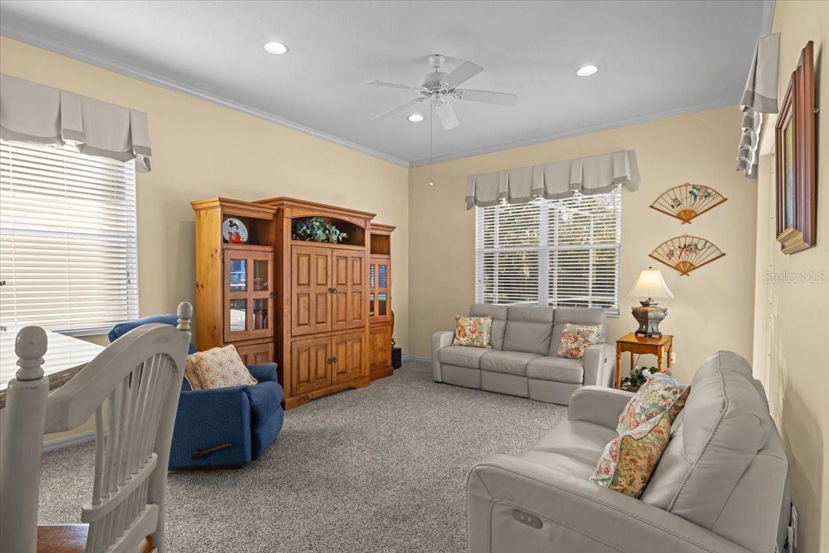 3211 WOODLAND FERN DR — photo 23