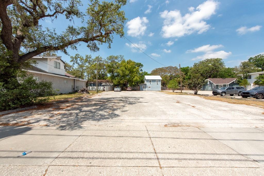 4608 N NEBRASKA AVE — photo 48
