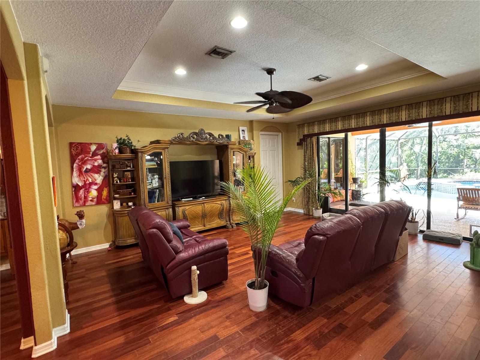 Home in SARASOTA — photo 15