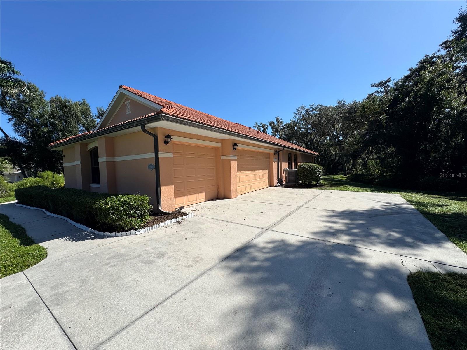 Home in SARASOTA — photo 7