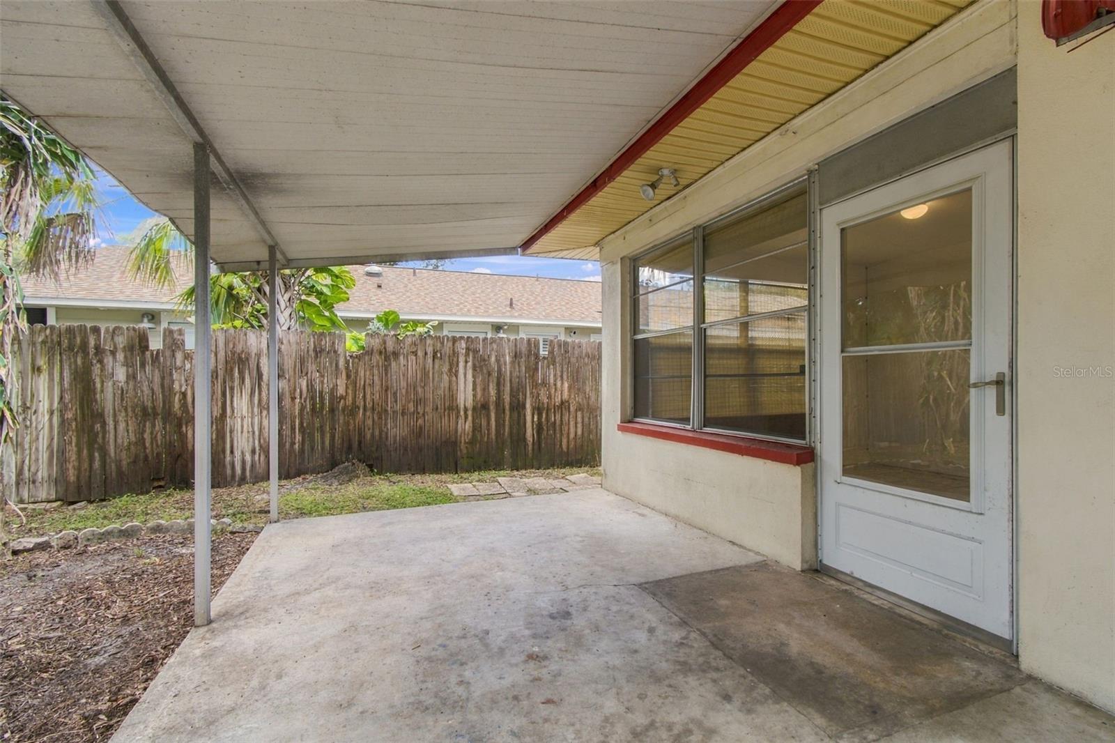 1145 CHARLES ST — photo 25