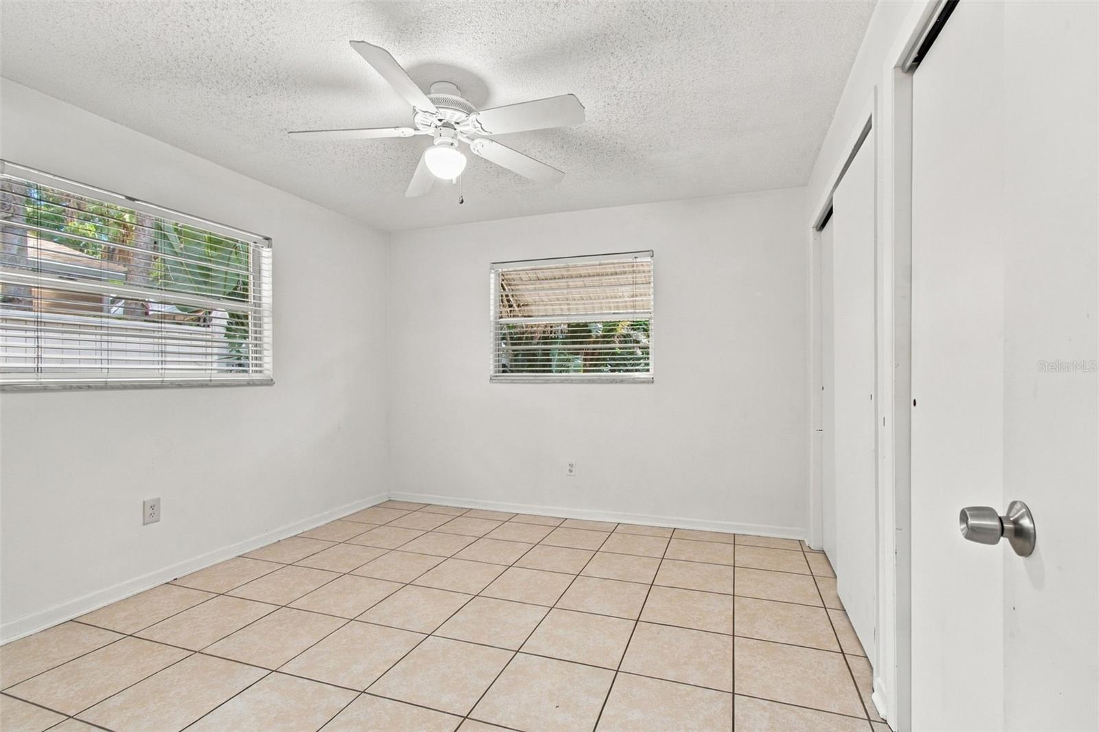 1145 CHARLES ST — photo 22