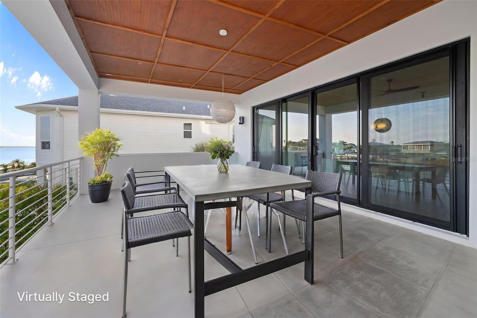521 BAYWOOD DR S — photo 23