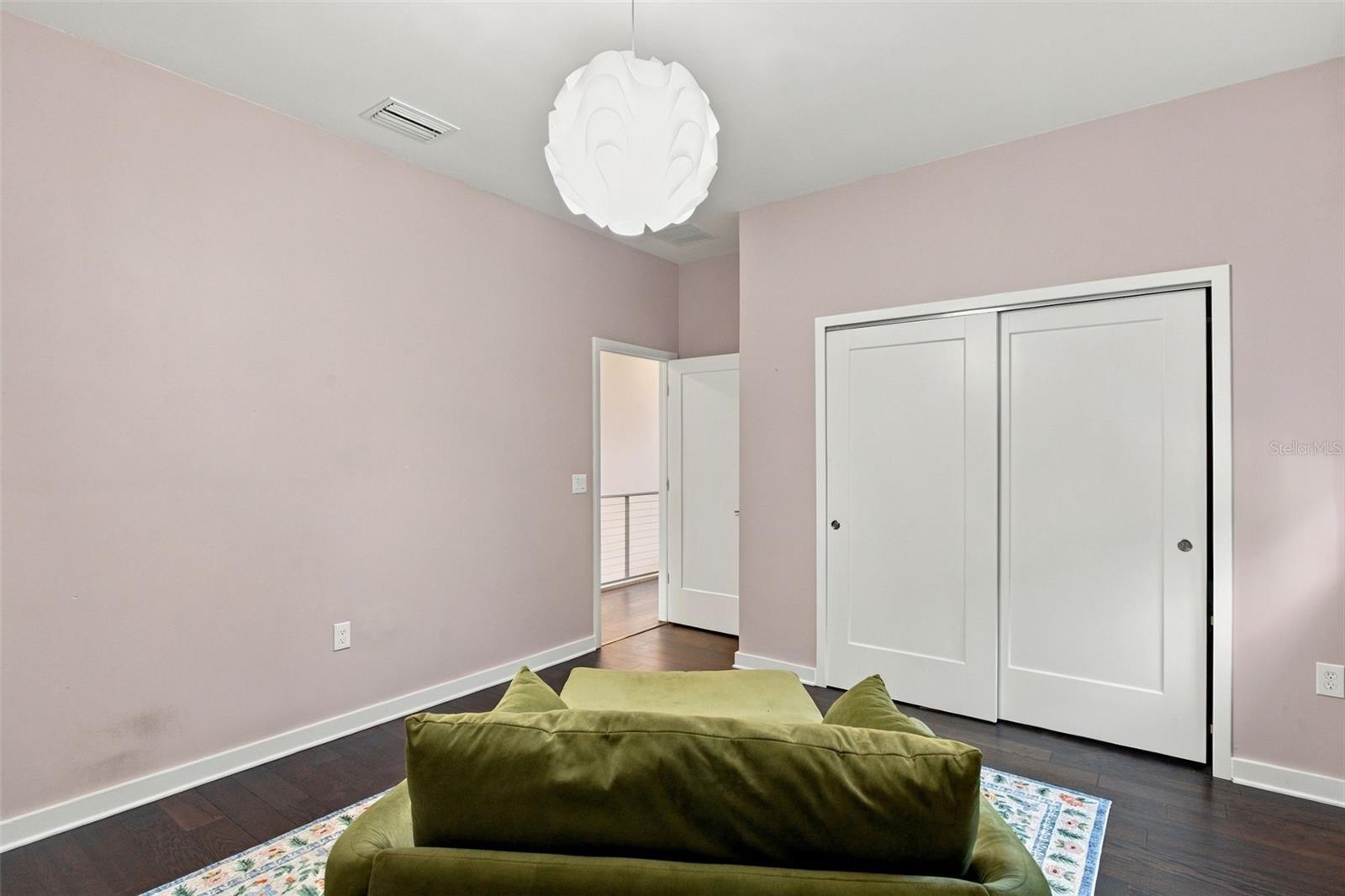 4418 W KENSINGTON AVE — photo 57