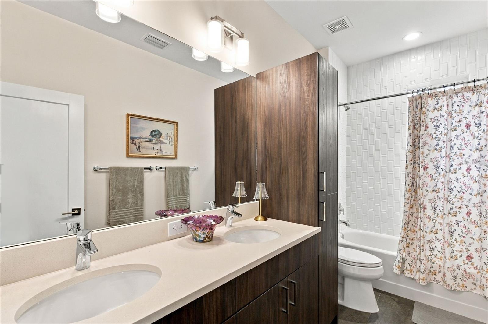 4418 W KENSINGTON AVE — photo 58