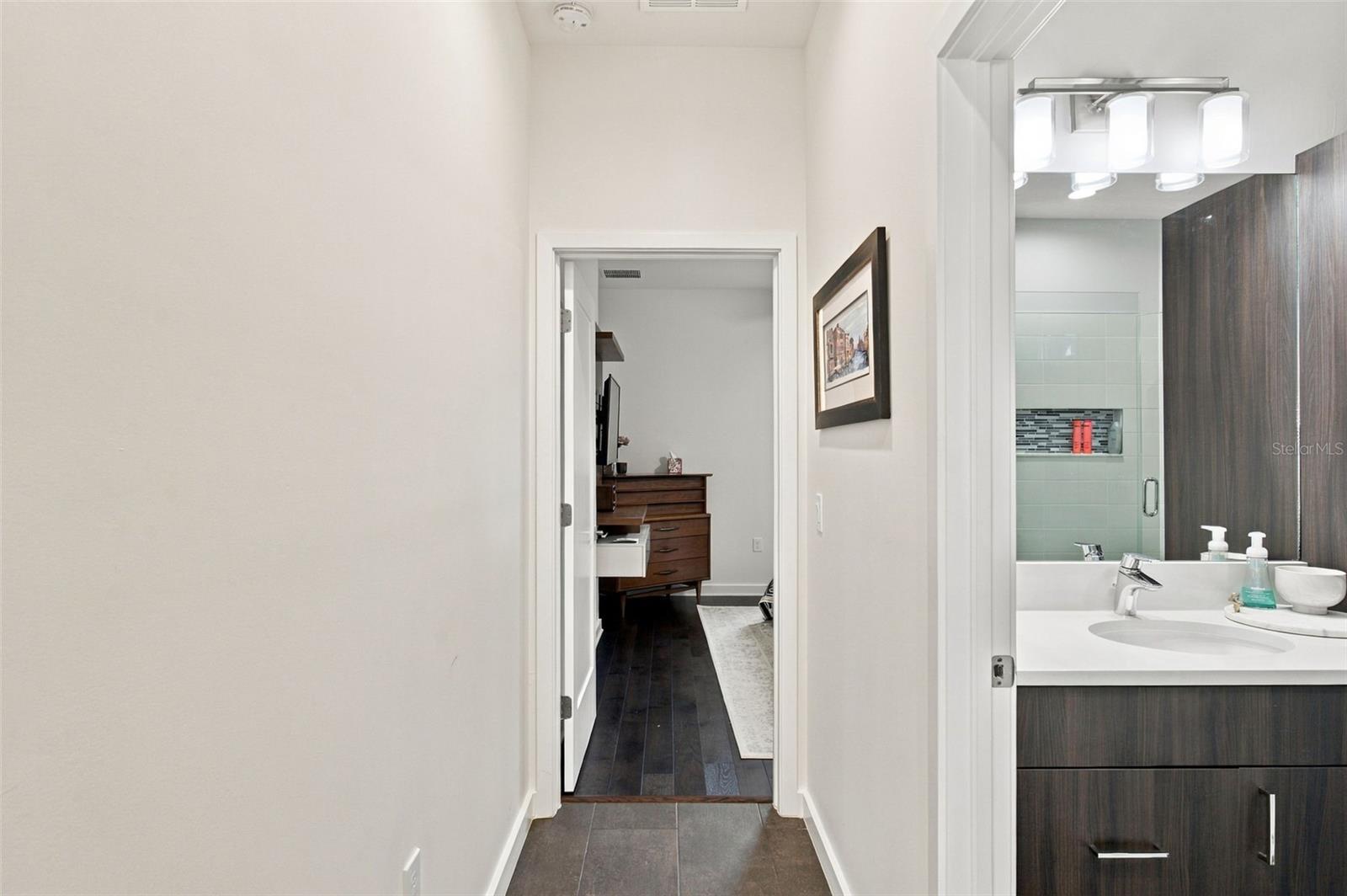 4418 W KENSINGTON AVE — photo 27