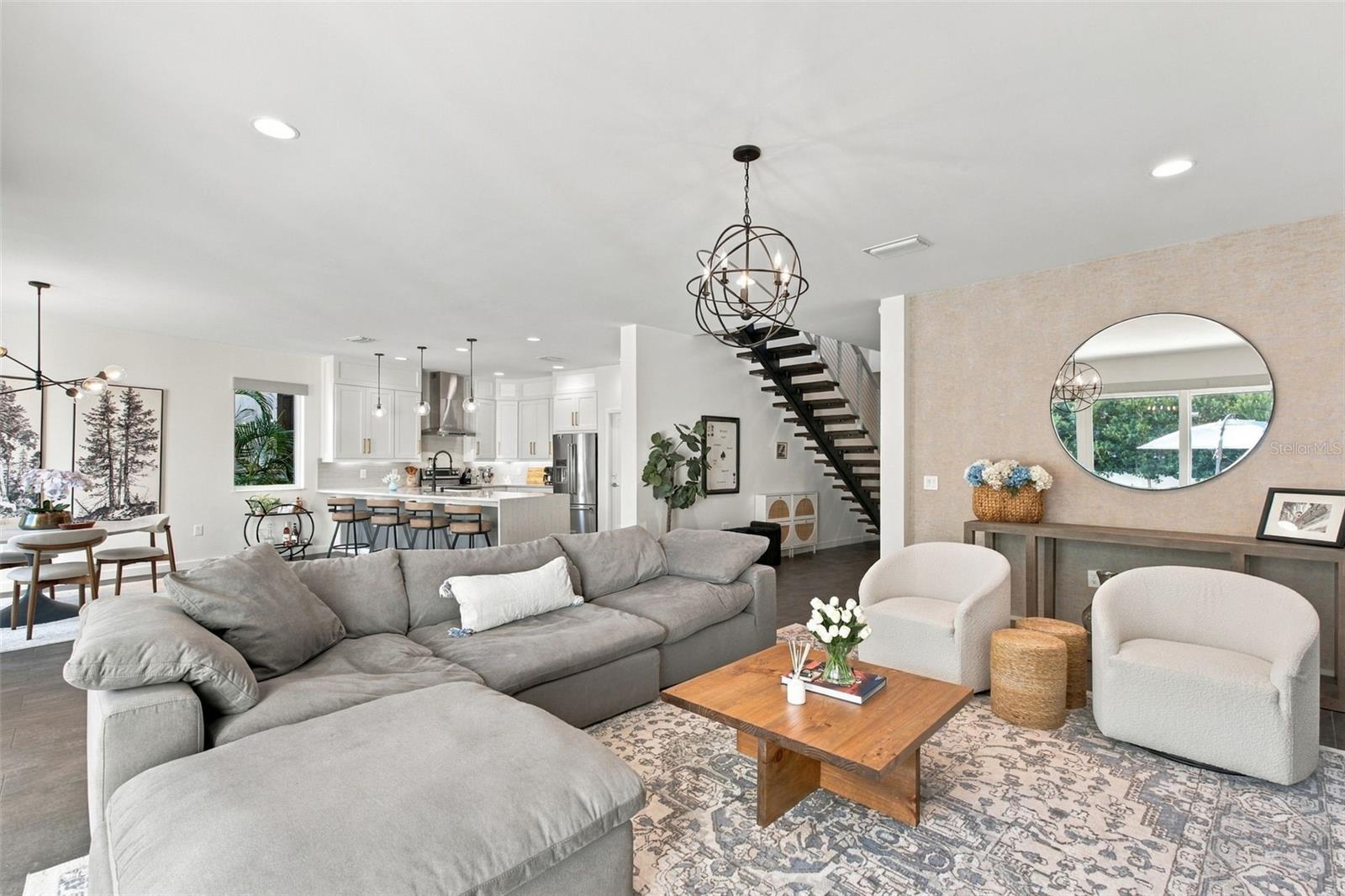 4418 W KENSINGTON AVE — photo 9