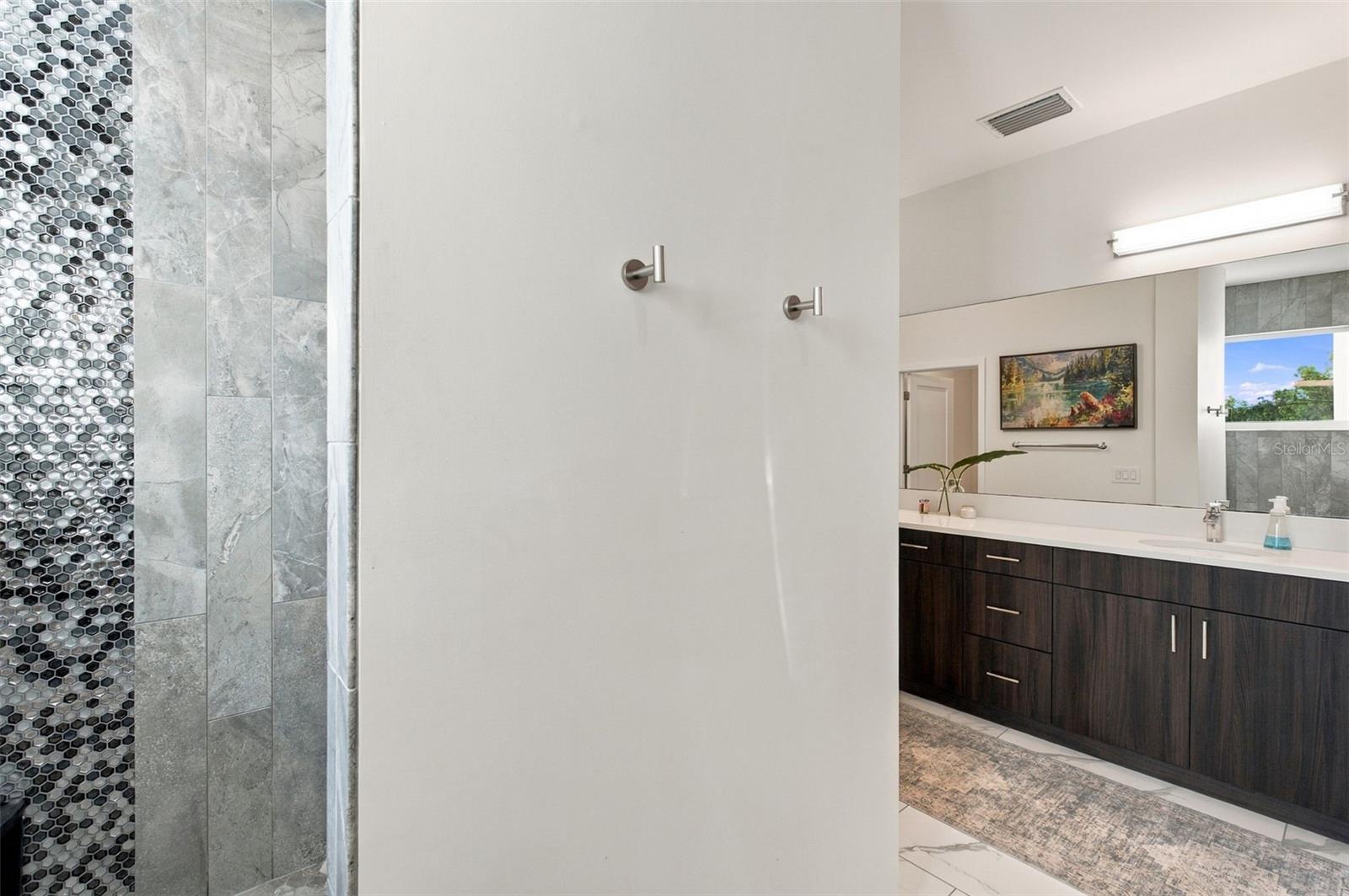 4418 W KENSINGTON AVE — photo 42