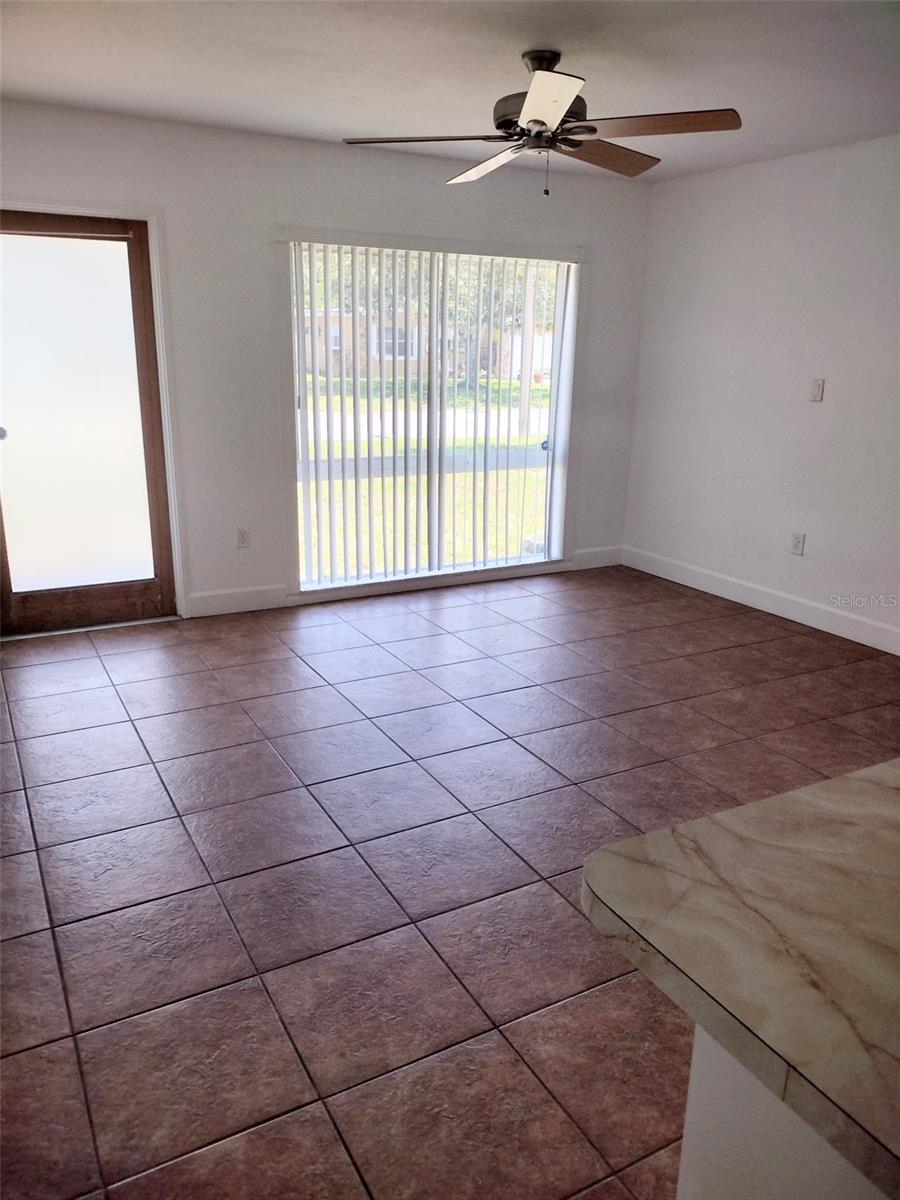 10609 AGATE CT — photo 4