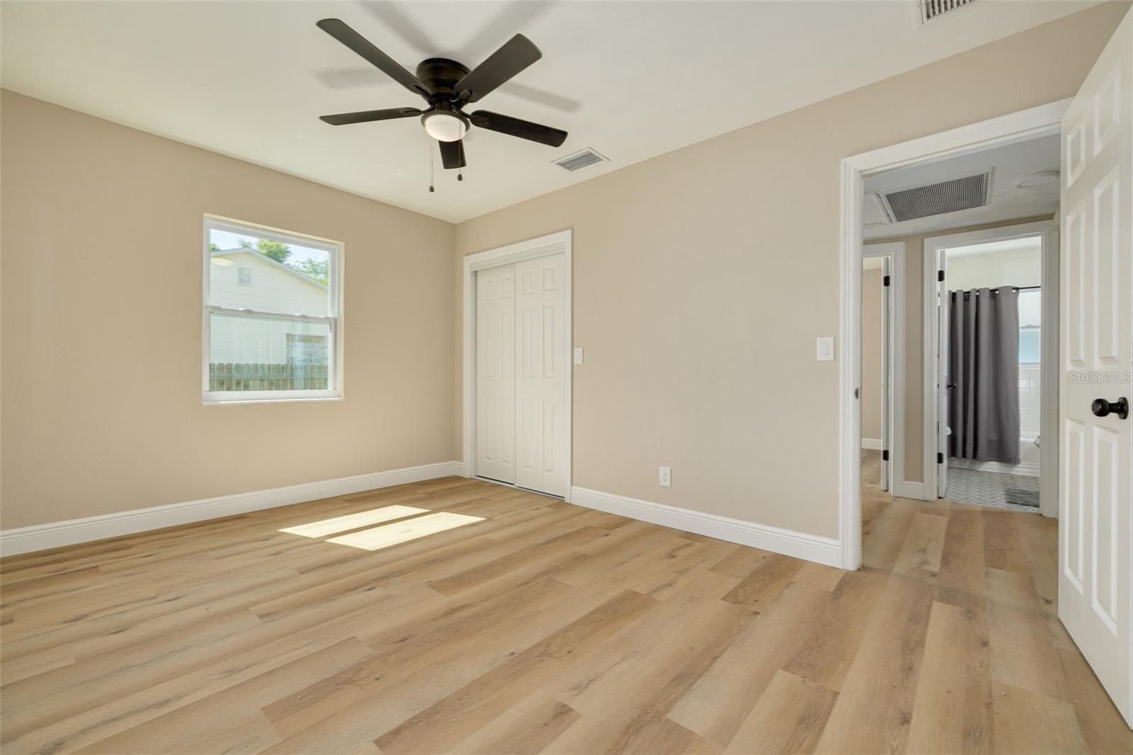 3138 YALE ST N — photo 15