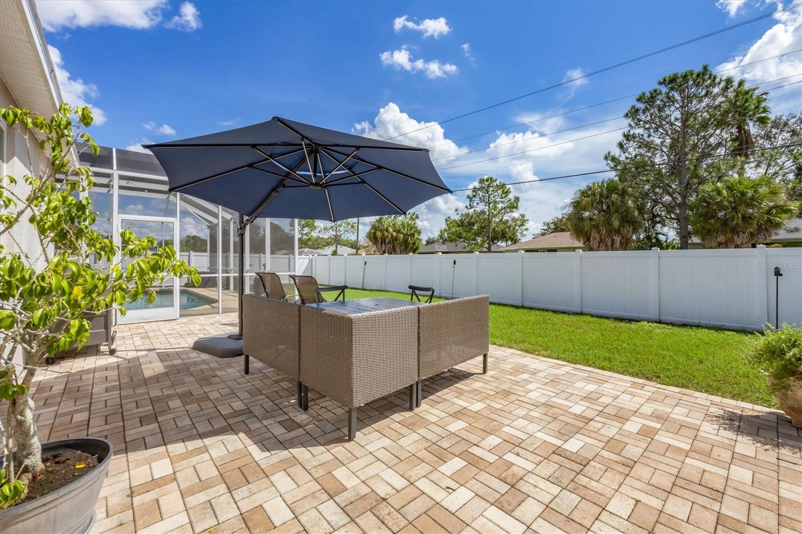 6734 64TH TER E — photo 27