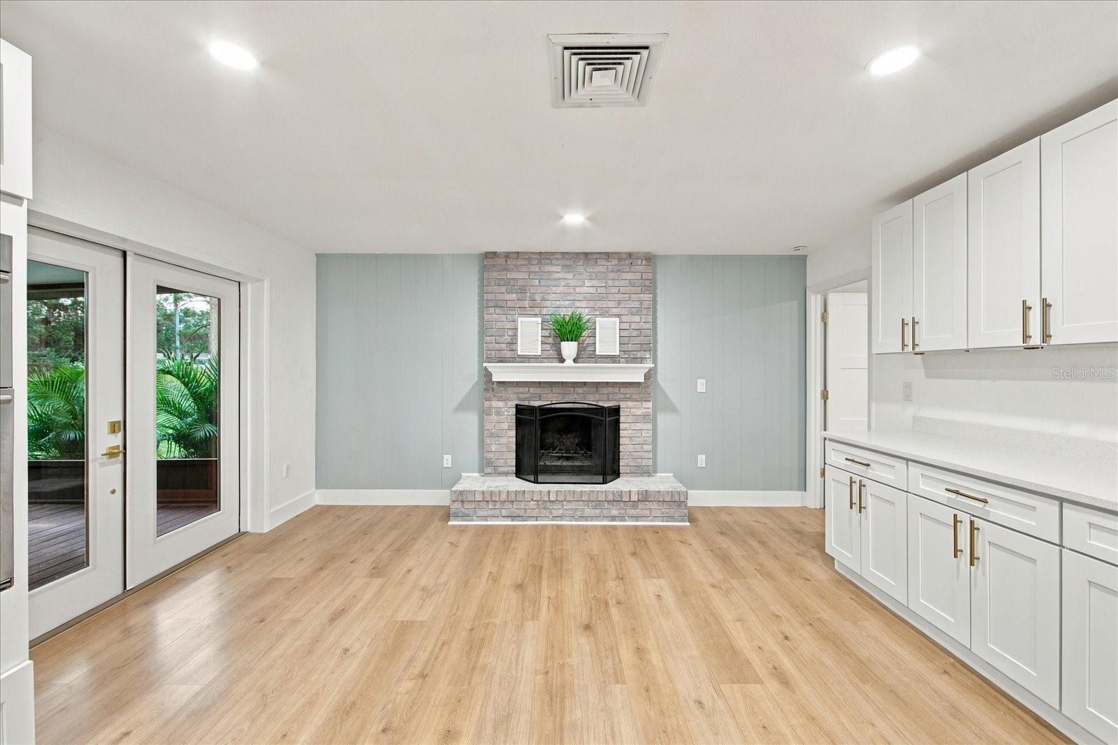 3151 53RD ST — photo 24