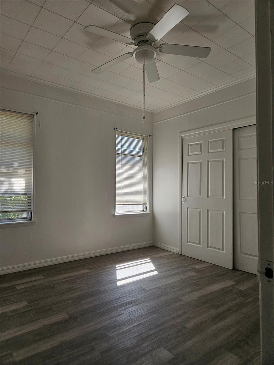3709 N 12TH ST — photo 11