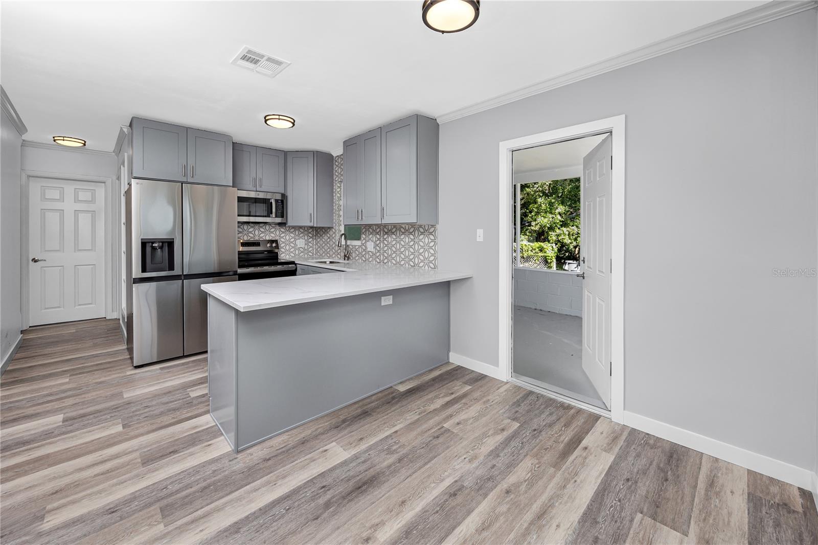 6542 GEM LN — photo 13