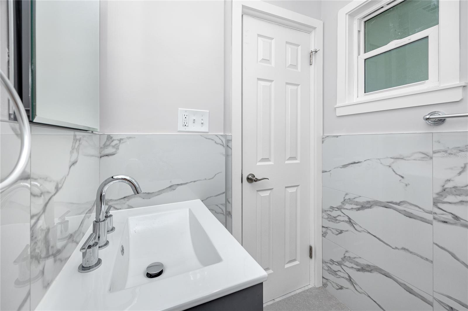 6542 GEM LN — photo 25