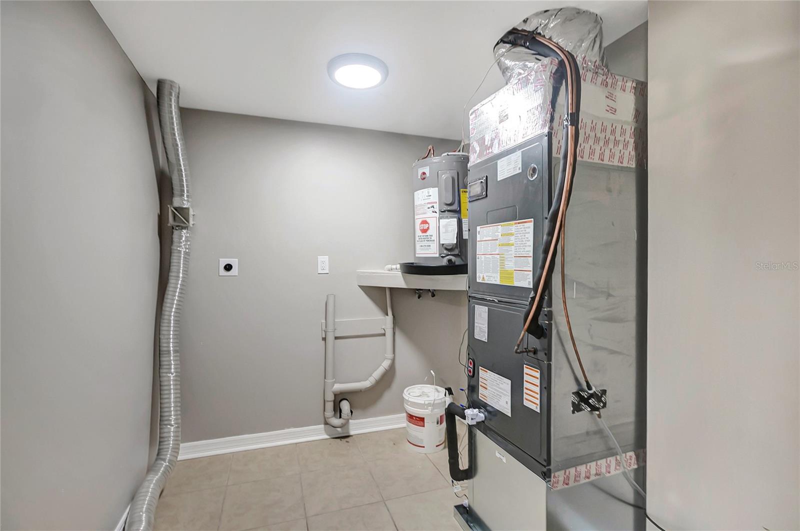 3518 CHAUNCY RD — photo 34