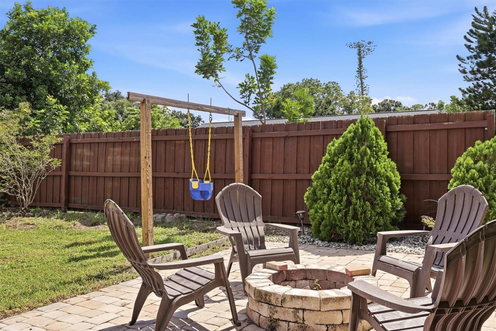 828 PONDEROSA PINE LN — photo 43