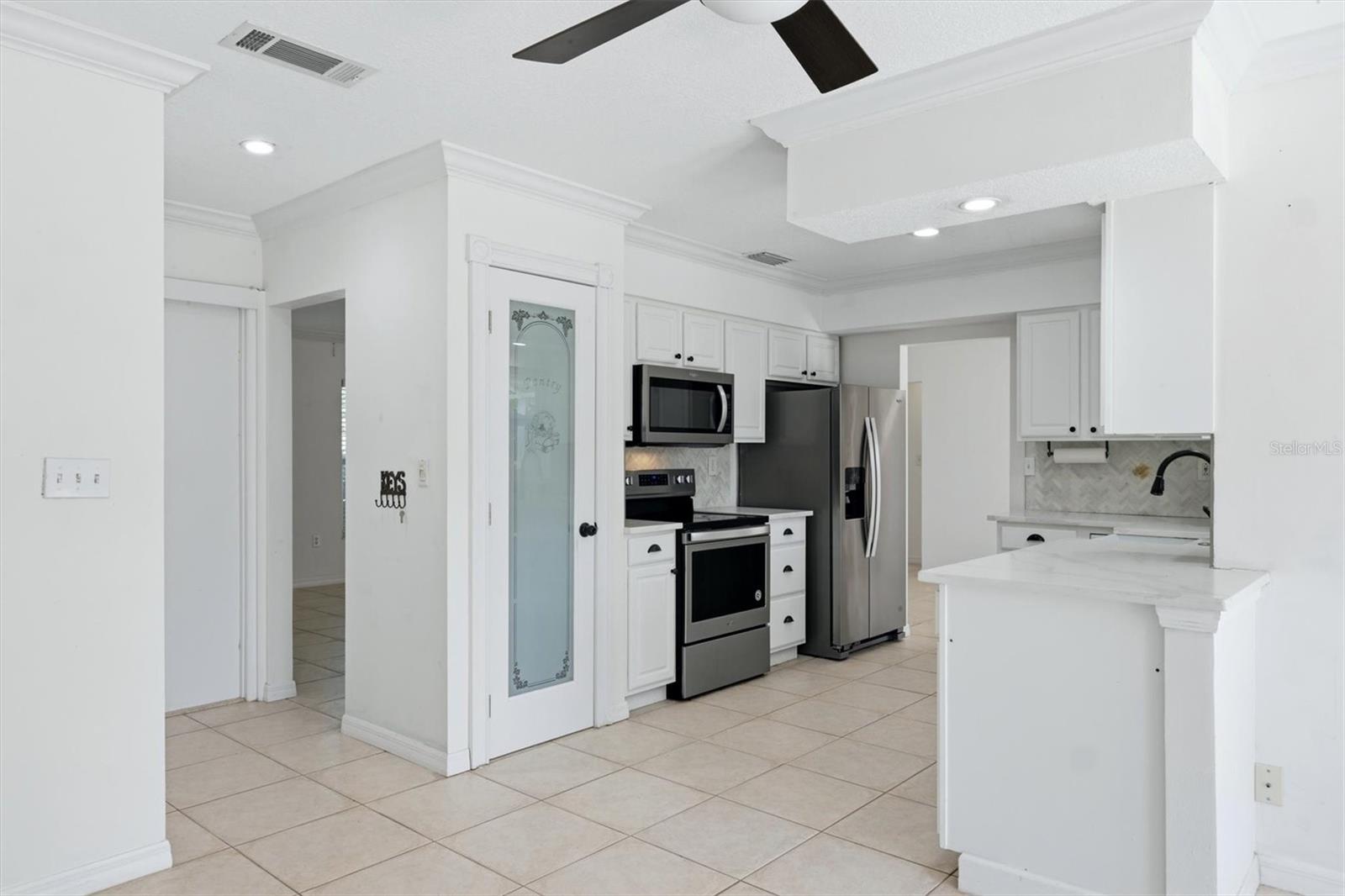 828 PONDEROSA PINE LN — photo 11