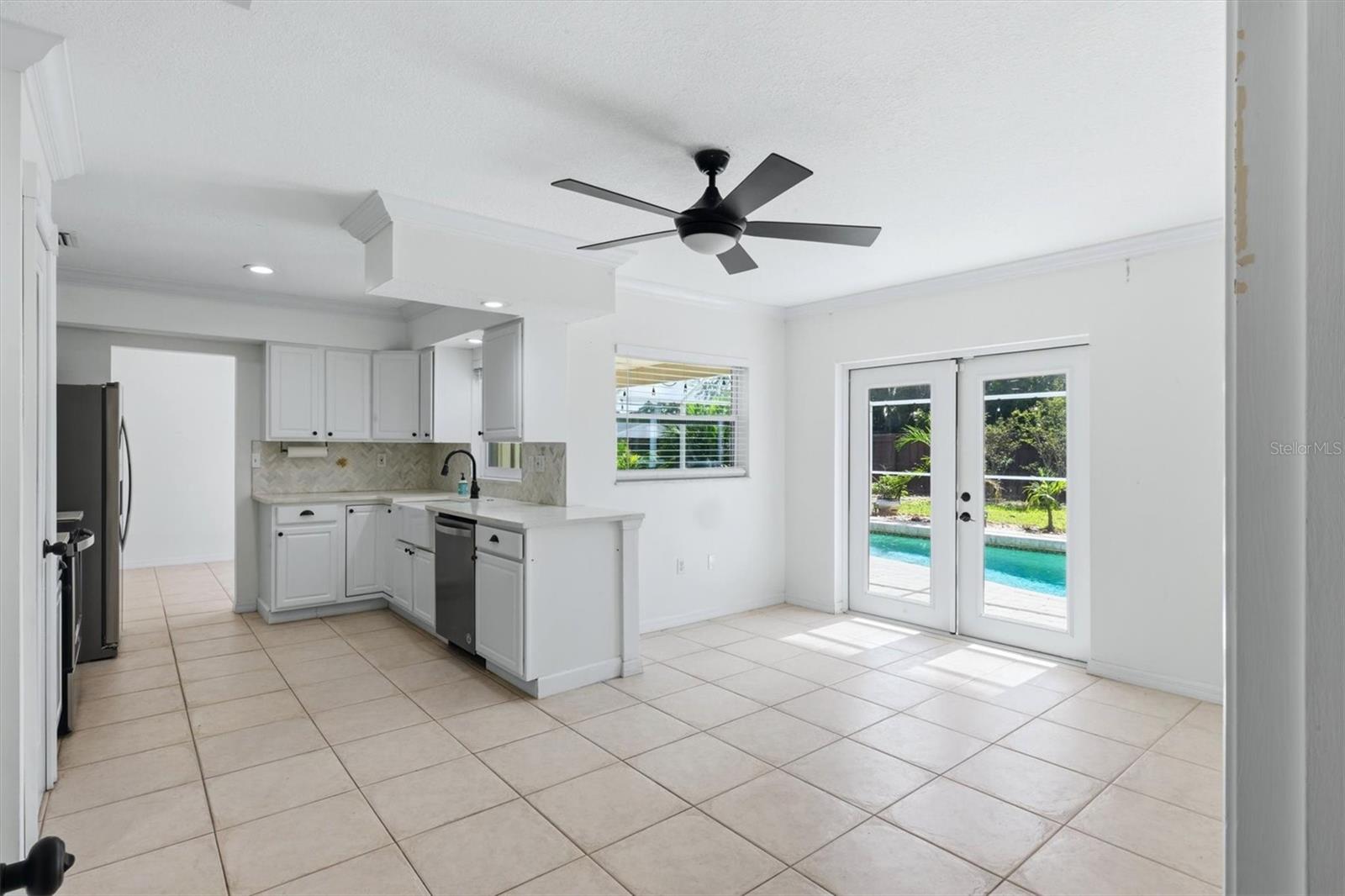 828 PONDEROSA PINE LN — photo 16