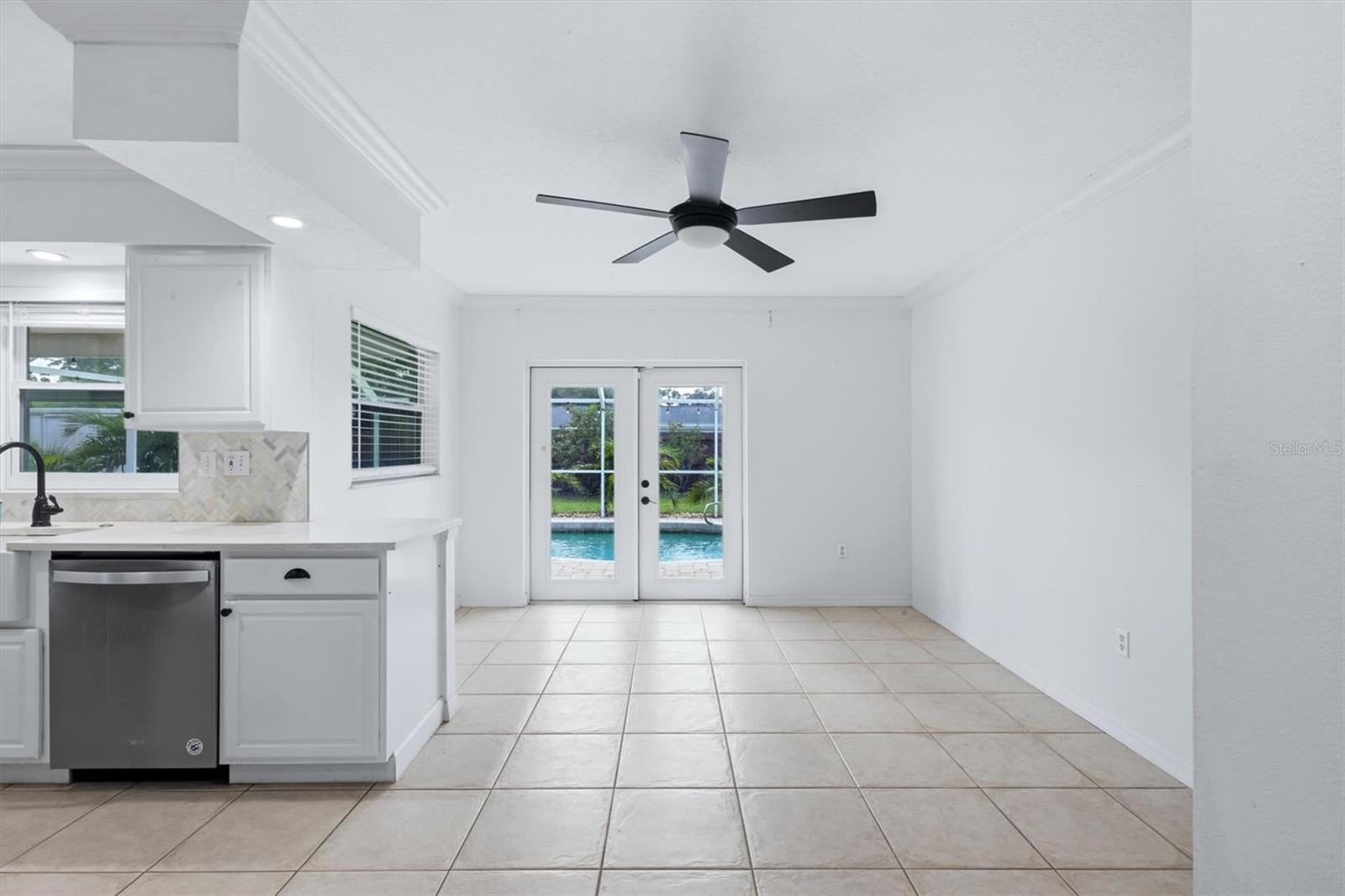 828 PONDEROSA PINE LN — photo 17